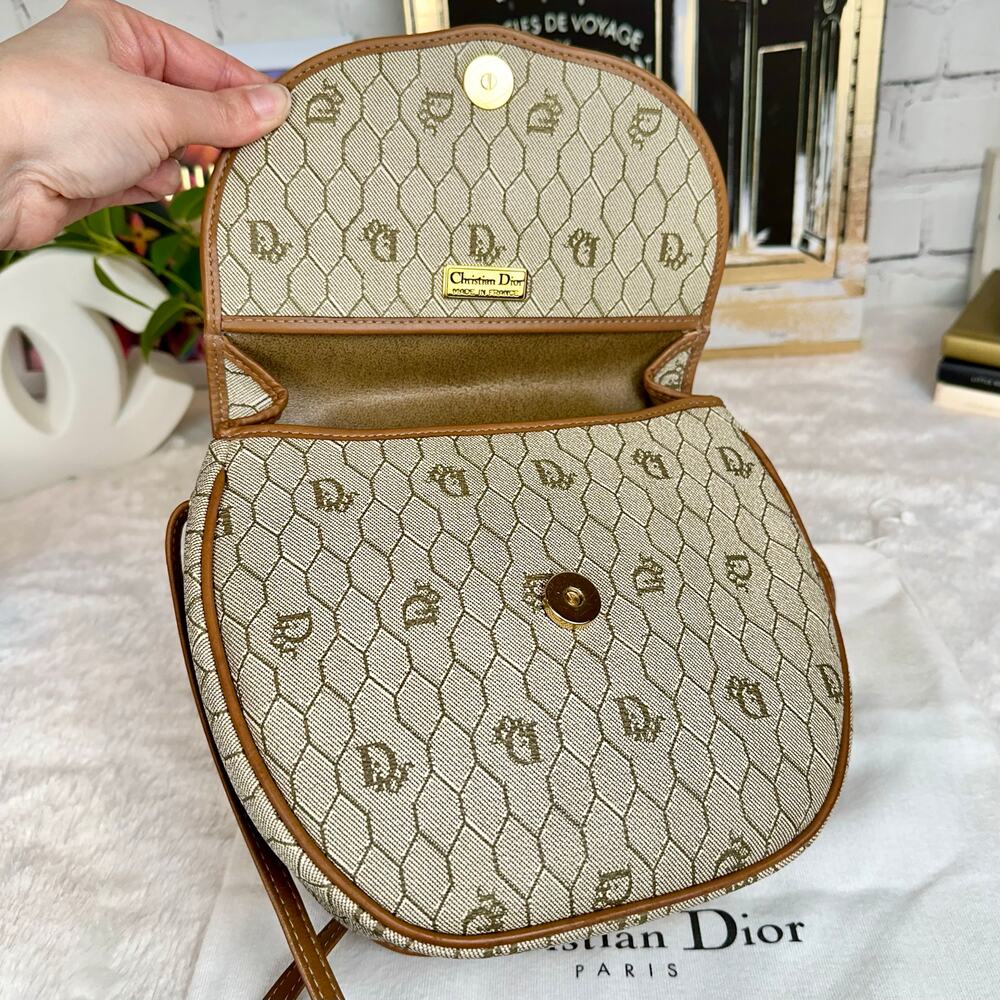 Dior Beige Monogram Canvas Shoulder Bag with Tan Leather Trim - Picture 7 of 16